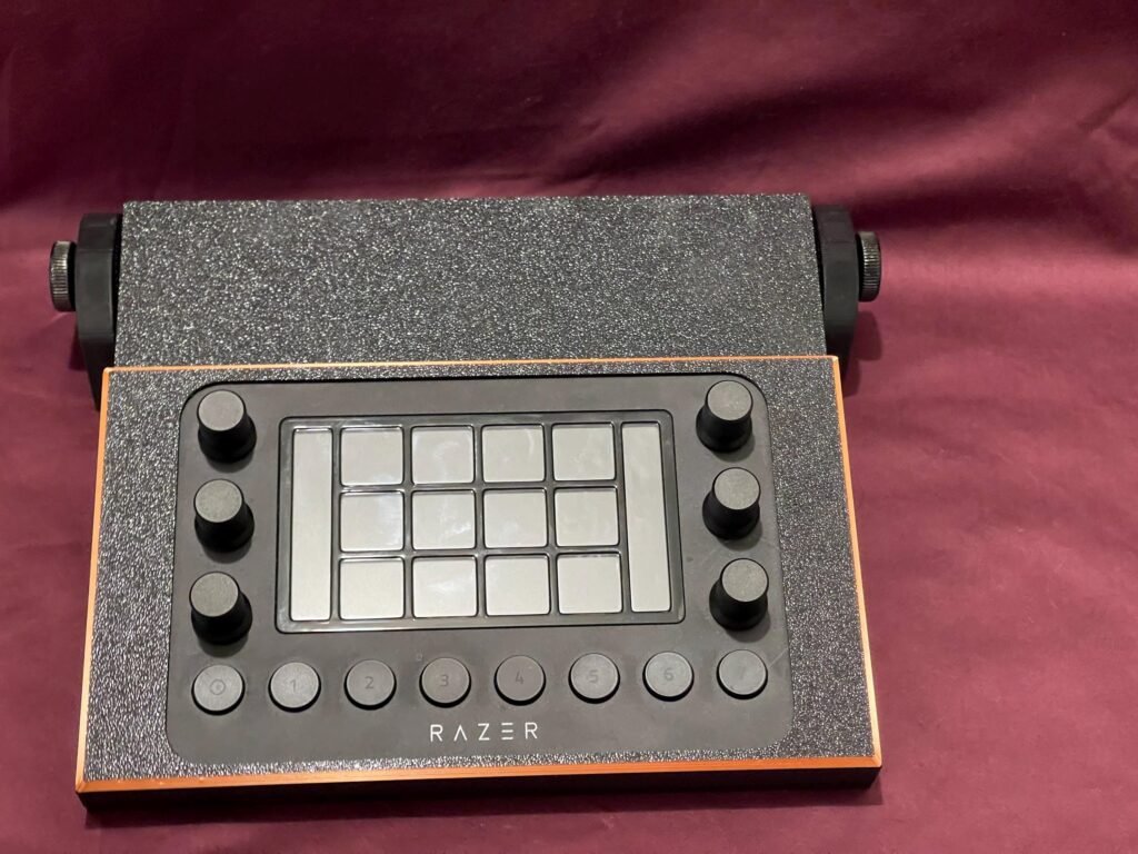 Loupedeck Live/Razer Stream Controller Under the Desk Rotating Holder